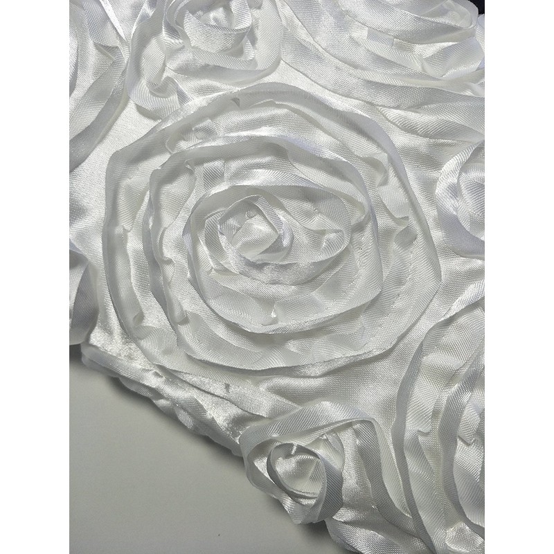 Luchuan White Rosette Banquet Chair Cover for Wedding (type 2)