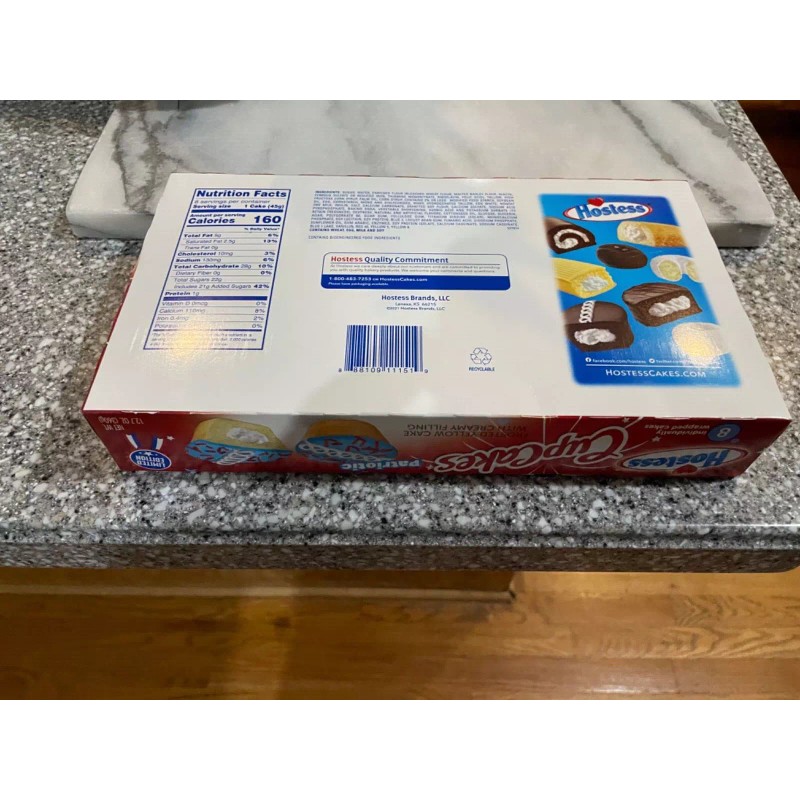 Hostess CupCakes PATRIOTIC 2021 - LE Box - 8 Cakes
