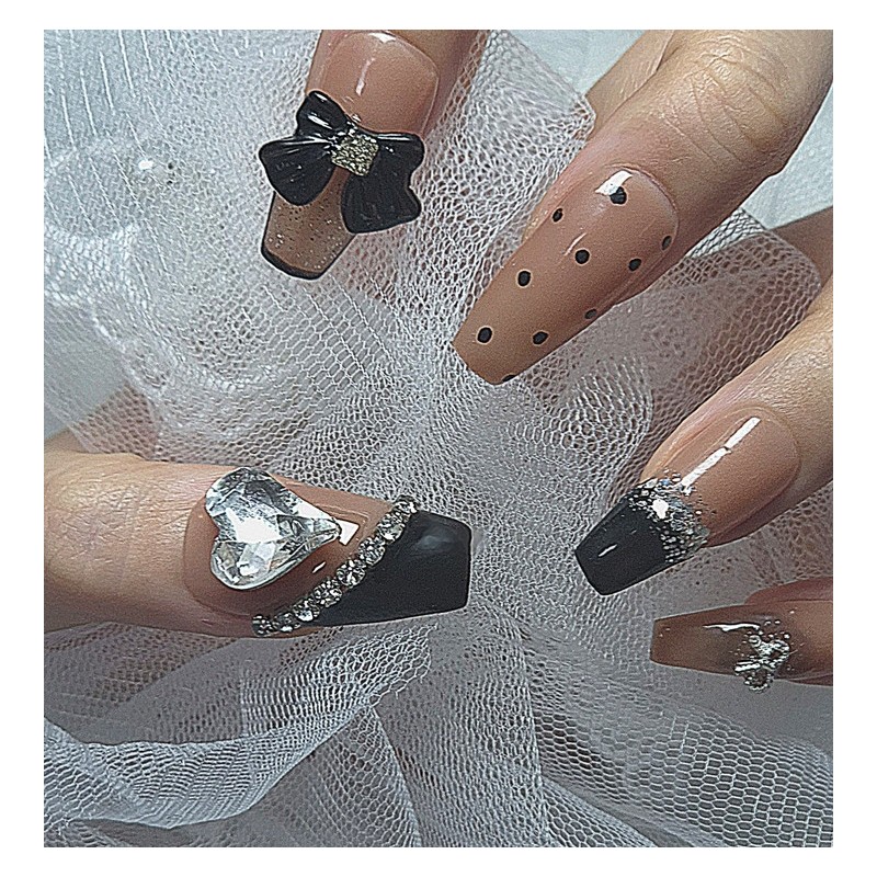 [In-store special discount]Nude black ribbon dot handmade nail tips -