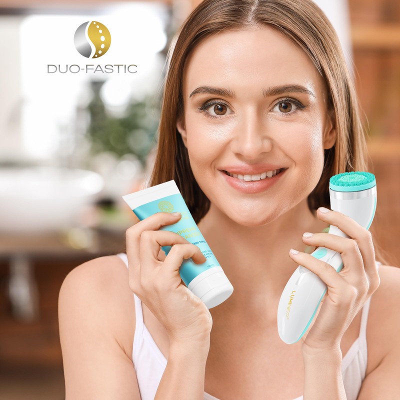 Lumineo Facial Cleansing Brush with Cleansing Gel, for Pore Exfoliating