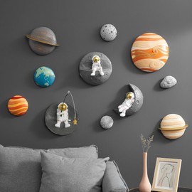 AWNR 3 Pcs Astronauts Wall Sculpture Decor for Modern Home Decor Background 3D Wall Decorations for Living Room Sofa Bedroom Wall Decor Outer Space Theme Wall Decor for Kids Room