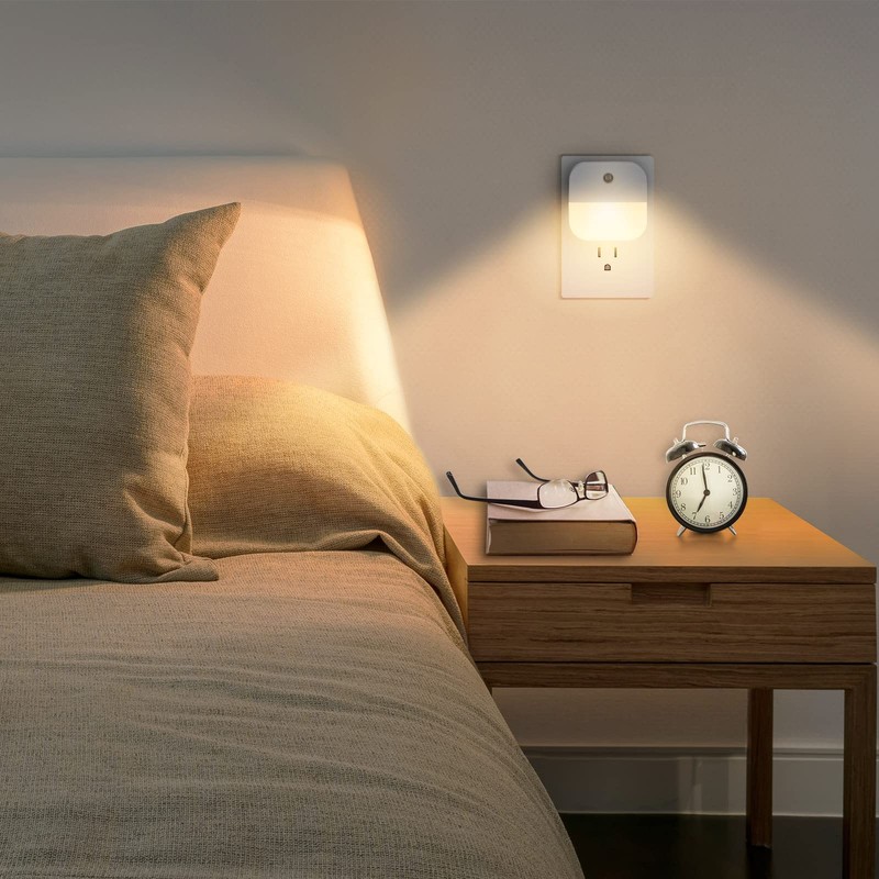 6 Pack Night Light Plug in, LED Nightlights Smart Dusk