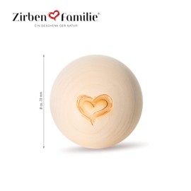 Zirben Familie® Pine Ball with Engraving, Lid Made of Pine Wood to Match Our Water Carafe, Gives the Water a Special Touch, Heart Edition