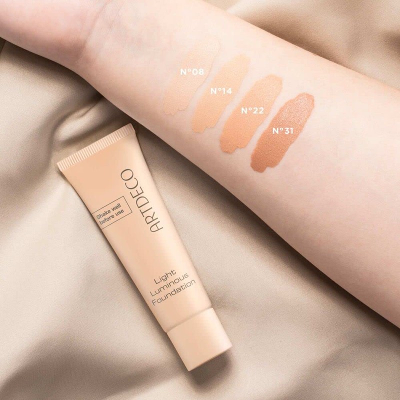 ARTDECO Light Luminous Foundation - Light Liquid Foundation with Natural