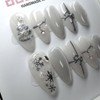 Snowflake Glazed Handmade Nail Tips - Short Coffin / 눈꽃