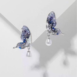 KONFEN Kristall Ohrringe Schmetterling Ohringen, Kristall Schmetterling Perlen Ohrstecker für Damen, Blau Steckohrringe Antiallergische Ohringestecher Klein Hypoallergen Ohrmuschel für Mädchen