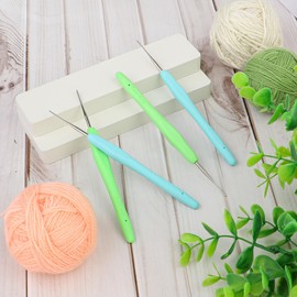 KALIONE 4 Packs Dreadlock Tools Crochet Hooks for Hair 0.5mm 0.75mm Dreadlock Crochet Needle Tools Crochet Hooks Needle for Dreads Braid Craft