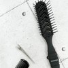 Bess Skeleton Brush