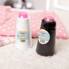 Sewing Thread (White) 4ea