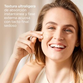 ISDIN Fotoprotector Fusion Water Color Light SPF 50, Protector Solar Facial Uso Diario, Textura Ultraligera, 50ml