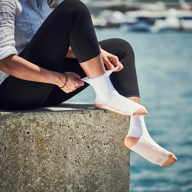 Glucology Copper-Based Socks Single Pack| White | Non-Binding | Extra-padding