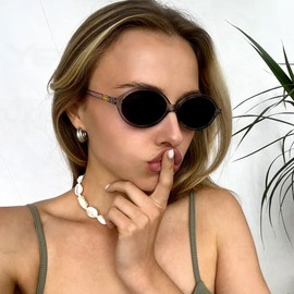 SUNBSR Retro Oval Sunglasses for Women Men Trendy Round Tortoise Sun Glasses 90s Vintage Shades, Clear Grey/Grey, MM