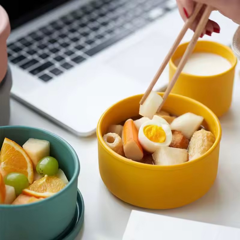 700ml Circular Silicone Lunch Box - Microwave Safe Leakproof Bento