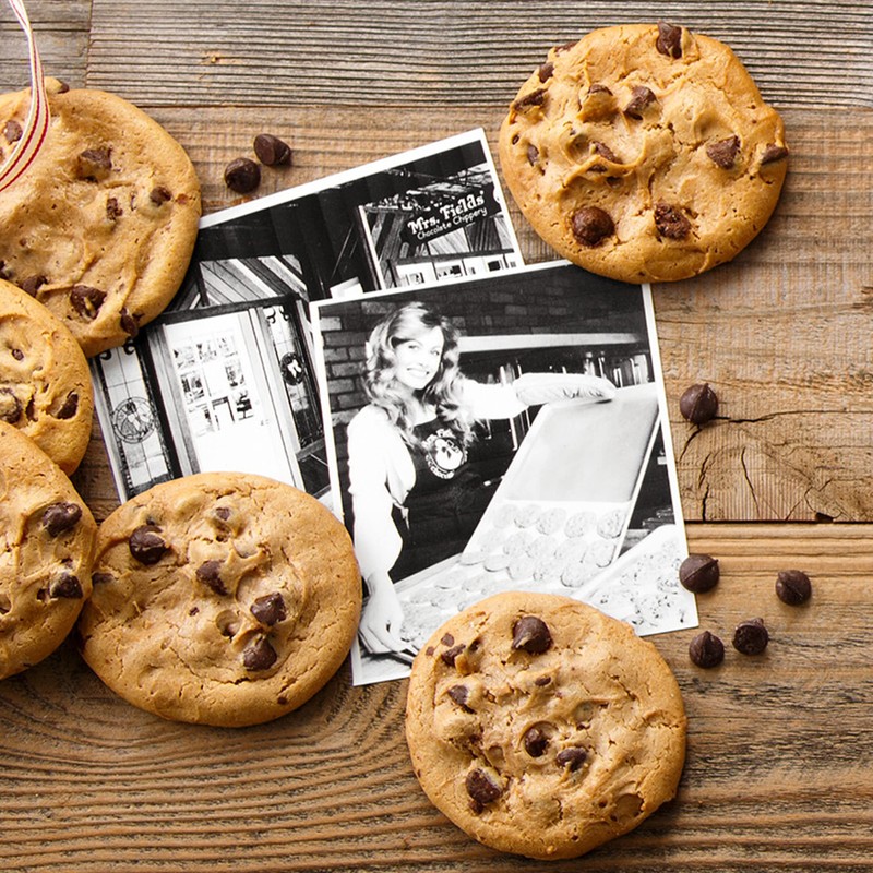 Mrs. Fields 24 Nibblers Bite-Sized Cookies Signature Tin - Assorted