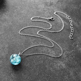 Sttiafay Resin Ball Necklace Chain Creative Blue Sky White Clouds Pendant Necklace Creative Transparent Spherical Clavicle Necklace Gifts for Women Teenager Girls, Glass Resin Glass, Resin