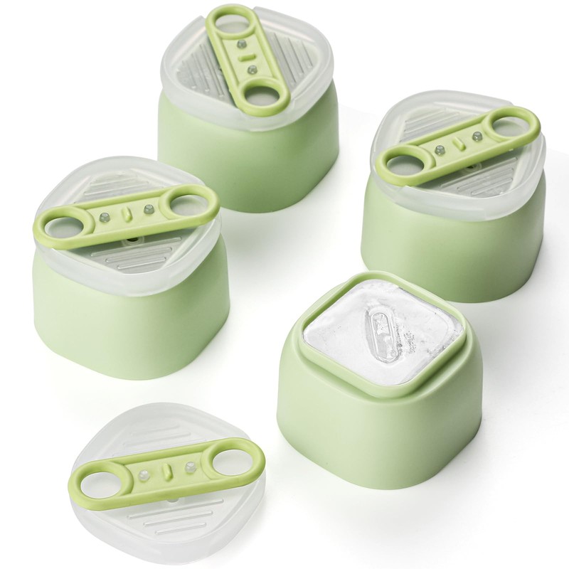4 Pcs Silicone Ice Cube Molds set with Lids, Easy