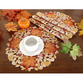 Granddeco Camino de mesa de Acción de Gracias, bordado de hojas de arce cortadas, cubierta de mesa, decoración de otoño u otoño (juego de 4 manteles individuales de 35,56 cm, hojas de arce-2)