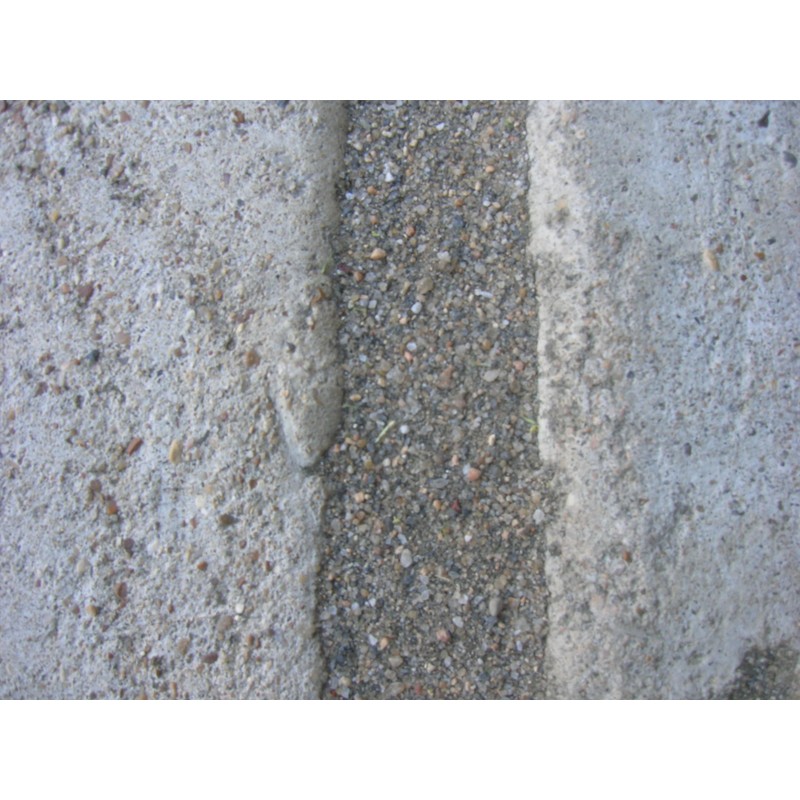 Consandtrate Crack-Seal, 1 Gallon/Ready to use. Apply to Dry Sand