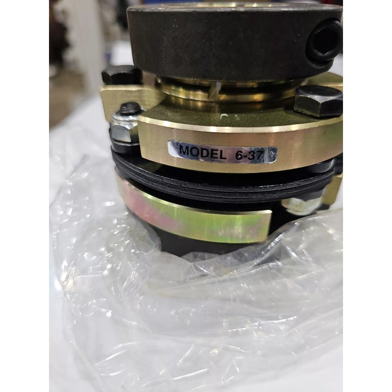 Zero-Max 6-37 Shaft CD Coupling APPROX W/2" W/O 1-38" BORE