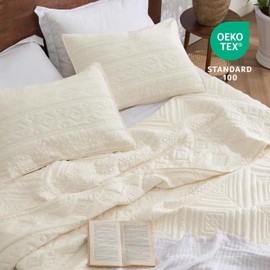 Bedsure Boho Quilt King Size - Lightweight Bedspread King Size with Geometric Stitched Pattern, Pearled Ivory Farmhouse Soft Bedding Set Coverlet with 2 Pillow Shams for All Seasons, 106x96 inches