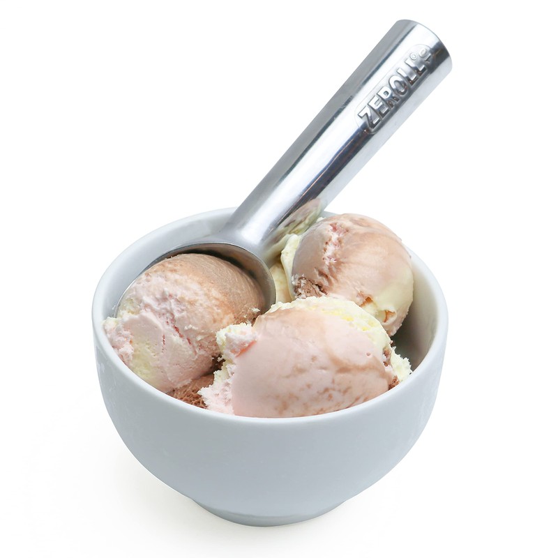 Zeroll Ice Cream Scoop with Unique Liquid Filled Heat Conductive