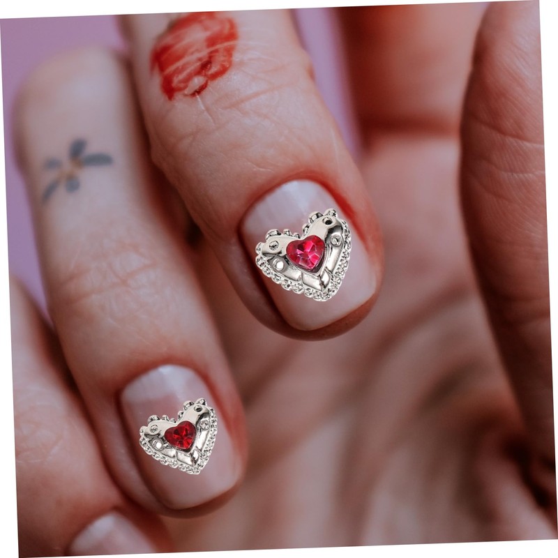 Mikinona Kawaii Charm Nail Art Rhinestones 25pcs Heart Decorations for