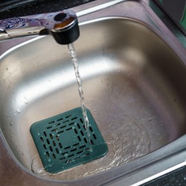 Kitchen Drain Strainer 13 x 13 cm 3 Pieces TPR Drain Strainer Kitchen Bathroom Bath Shower Food Scraps Strainer Hair Strainer Hair Catcher Drain Shower Tray Siphon Clogging Protection