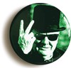 Ozorath PUNK WINSTON CHURCHILL VICTORY SIGN BADGE BUTTON PIN (Size