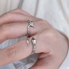 Yienate 2Pc Gothic Rose Snake Ring Silver Vintage Serpent Knuckle Ring Statement Stackable Opening Animal Snake Band Ring Boho Snake Joint Finger Ring for Women and Girls