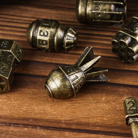 Cusdie 7-Die Creative Metal Dice Set DND Dice Set for TTRPG Dungeons and Dragons Pathfinder Role Playing Dice Games RPGs(Bronze)