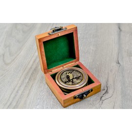 Sailor’s Art Australian Kookaburra Bird Brass Compass for Travellers, 2” Christian Gifts for Men, Confirmation Gifts, Easter, Birthday, Graduation Gifts, Gifts for Teen Age and Kids, with Wooden Box