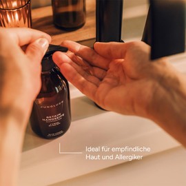 JUNGLÜCK Betaine Hand Soap - Vegan | Moisturising, Skin-friendly Hand Wash Gel with Natural Orange Fragrance is pH Neutral for Very Sensitive Skin - Liquid Soap with Organic Aloe Vera