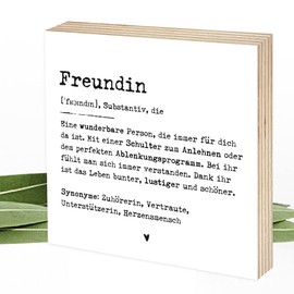Wunderpixel® Holzbild Definition Freundin - 15x15x2cm zum Hinstellen/Aufhängen, echter Fotodruck mit Spruch auf Holz - schwarz-weißes Wand-Bild Aufsteller Zuhause Büro zur Dekoration Geschenk-Idee