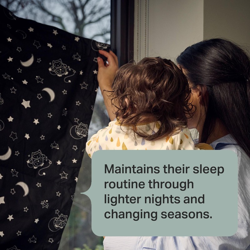 Tommee Tippee Sleeptight Portable Blackout Blind, Medium, 99 x 130