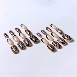 Press on Nails Square Short Length Glossy Full Cover Acrylic Square Shaped False Nails with Leopard Designs Artificial Short Square Fake Nails with Charms Glue Stick ons Fingernails for Women(X0193)