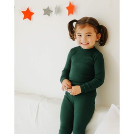 VAENAIT BABY 6M-12Y - Pijama unisex para niñas y niños, suave, cómodo, modal Tencel para ropa de dormir, juego de 2 piezas/4 piezas, Punto C-rib Verde, 6-7 Años