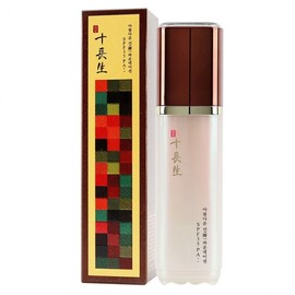 Subtle Luminous Skin Foundation with a Light-Infused Glow Shade 23
