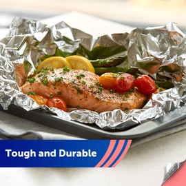 Reynolds Classic Kitchen Foil | Aluminium Foil | Tin Foil for Cooking, BBQ, Roasting | Pack of 3 Rolls, 304mm x 9.14m | Packaging May Vary