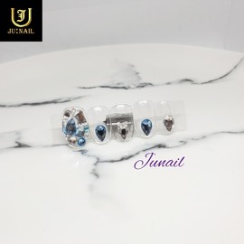 Ice sculpture handmade nail tips - Short straight nose pin / 얼음조각 수제네일팁 - 숏일자형코핀