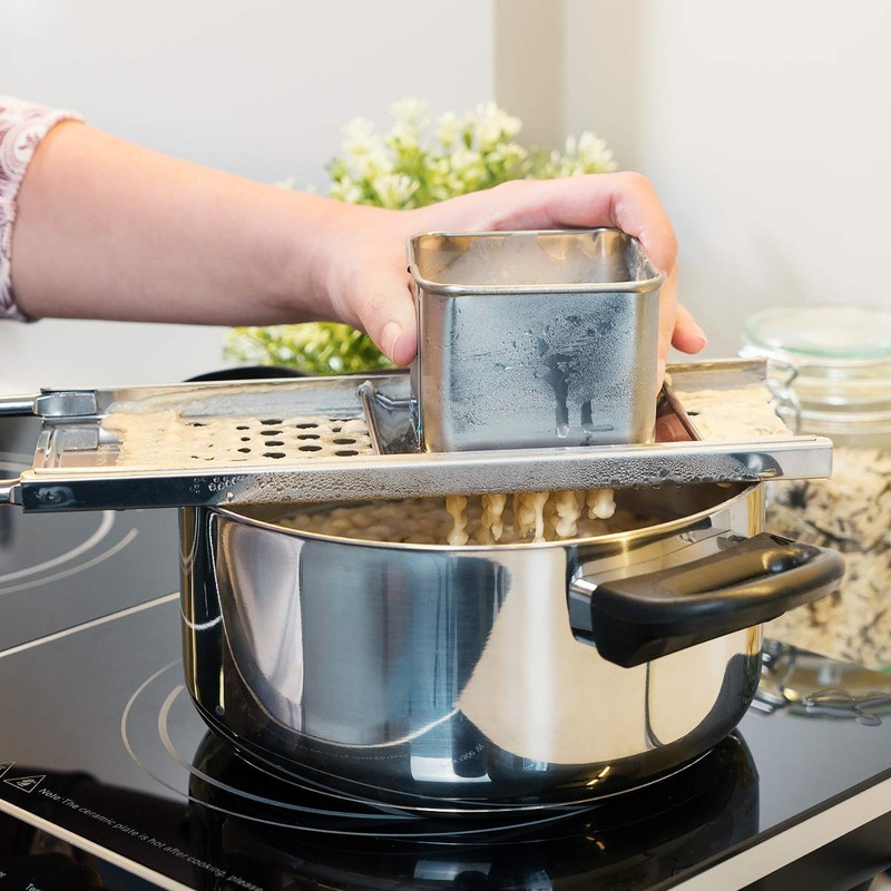 Navaris Stainless Steel Spaetzle Maker - Traditional Homemade German Egg