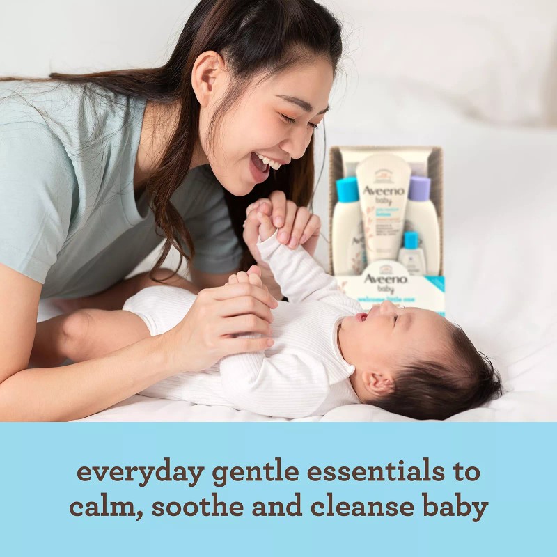 Aveeno Baby Welcome Gift Set 4 Essential Skincare Products for