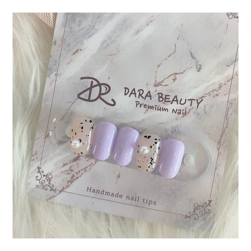 Next day delivery⭐Egg gel Dalmatian nail⭐ / 다음날 발송⭐에그젤 달마시안네일⭐