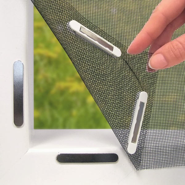 Hoberg Window Fly Screen with Innovative Magnetic Fastening | Fly