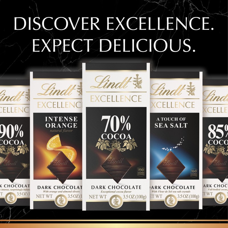 Lindt EXCELLENCE Extra Creamy Milk Chocolate Candy Bar, Milk Chocolate,