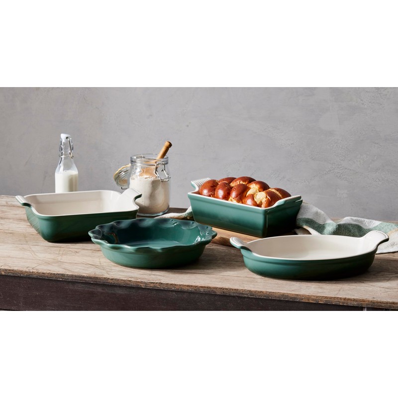 Le Creuset Stoneware 4 PC Heritage Bakeware Set, Oyster