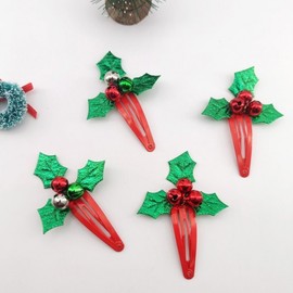 New Christmas Green Clover Cute Pom-Pom Hairpin Free Size/No. 1 15ea