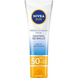 NIVEA SUN Protector Solar Facial Control De Brillo (50 ml), con Efecto Matificante de Larga Duración, Bloqueador solar FPS 50+, no Grasoso para Todo Tipo de Piel