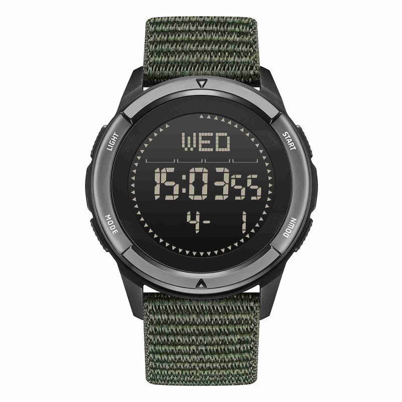 Outdoor Sports Watch Carbon Fiber Case Water Resistant Multifunctional Wristwatch