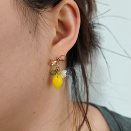 Lemon Water Diamond Earrings Cubic Zirconia Lemon Stud Earrings Exquisite and Sparkling Lemons Jewelry for Women (B)