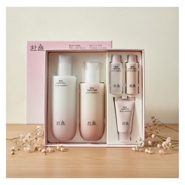 NEW Hanyul 2 Types Red Rice Moisturizing Elasticity Essence 150ml + Emulsion 125ml Set Gift / NEW 한율 2종 빨간쌀 보습탄력 에센스 150ml+에멀젼 125ml 세트 선물